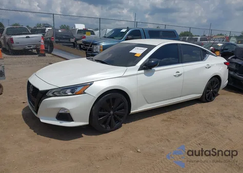 2020 Nissan Altima Sr Fwd z USA, uszkodzony, nr VIN 1N4BL4CVXLC242205